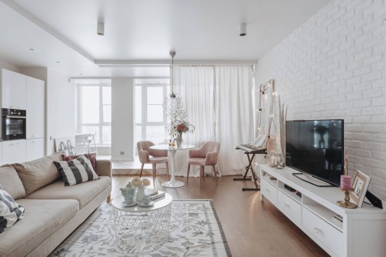 Εσωτερική διακόσμηση σαλόνι σε λευκό χρώμα - φωτογραφία
