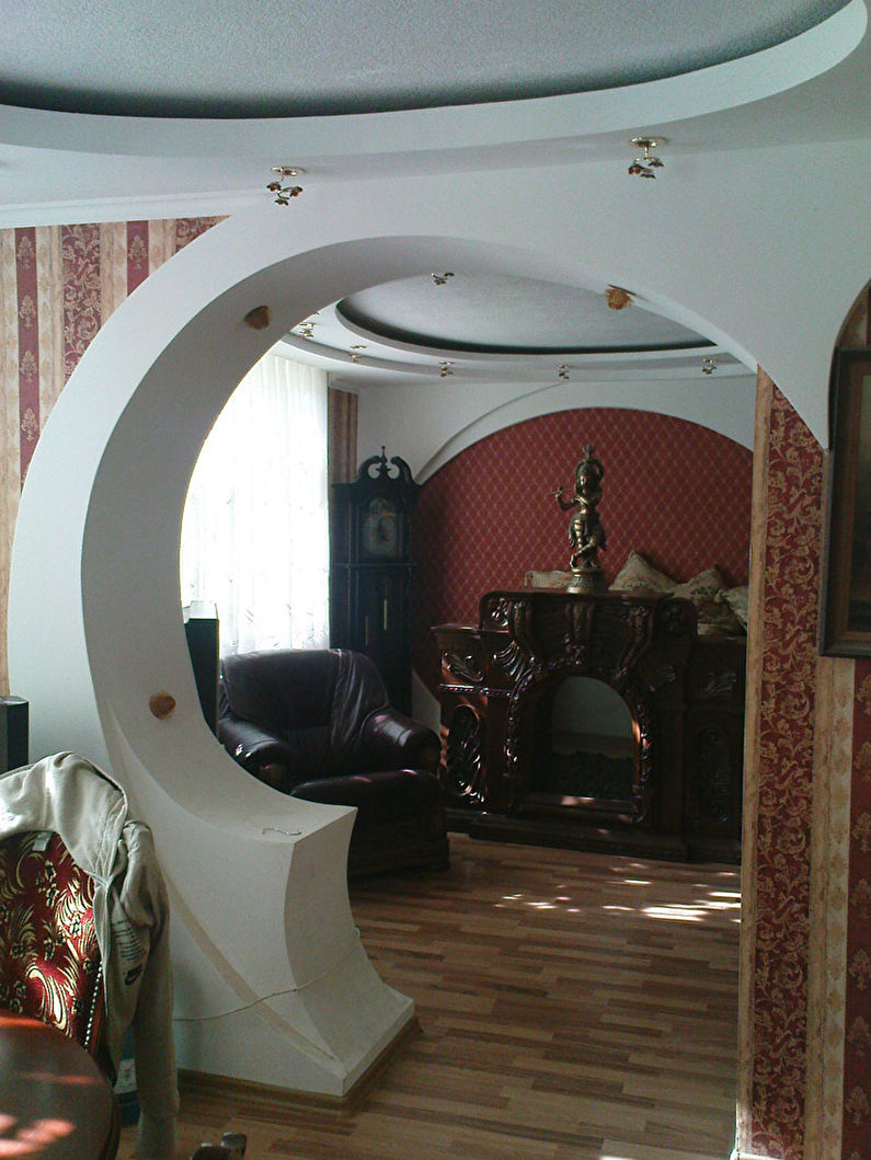 Στρογγυλές καμάρες από γυψοσανίδα - σχέδιο, φωτογραφία στο εσωτερικό
