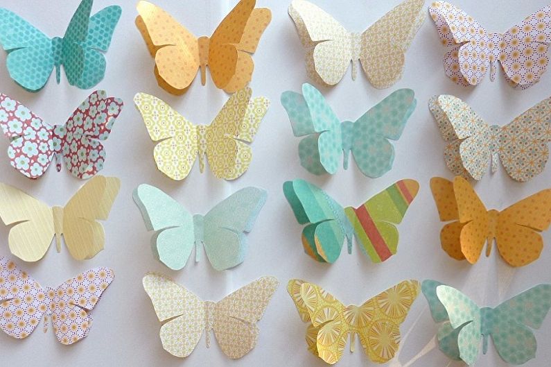 Fluturi DIY pe perete - Fluturi din hârtie și carton