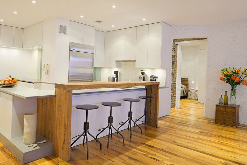 Bardisk til kjøkkenet i stil med minimalisme