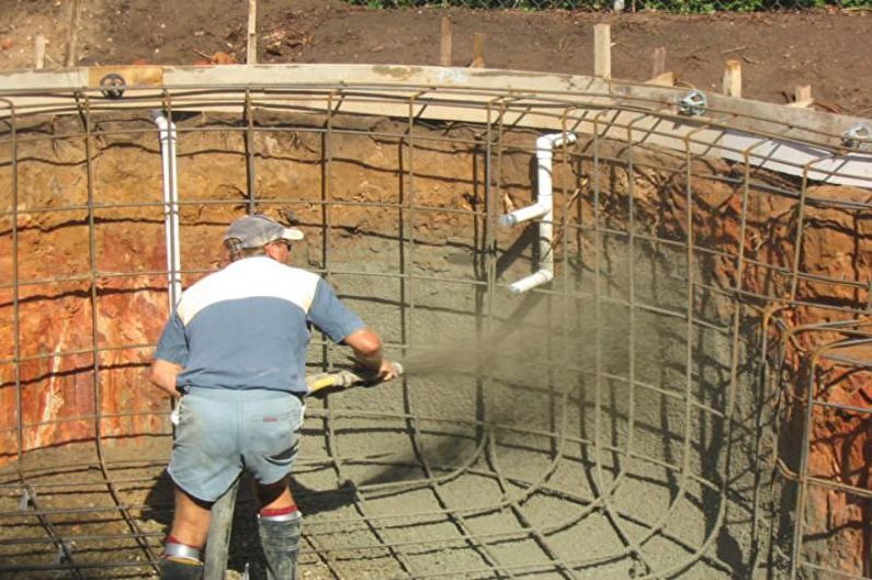 Gjør-det-selv betongbasseng for sommerhytter