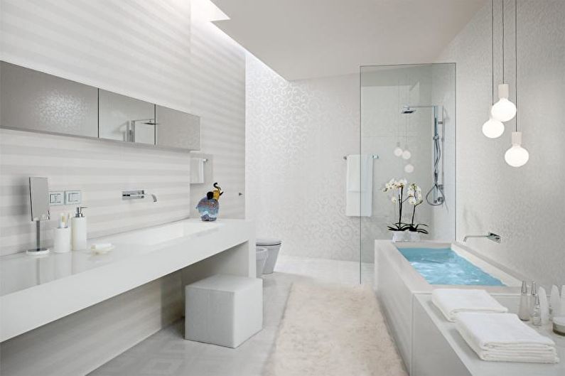 Interiérový dizajn bielej kúpeľne - foto