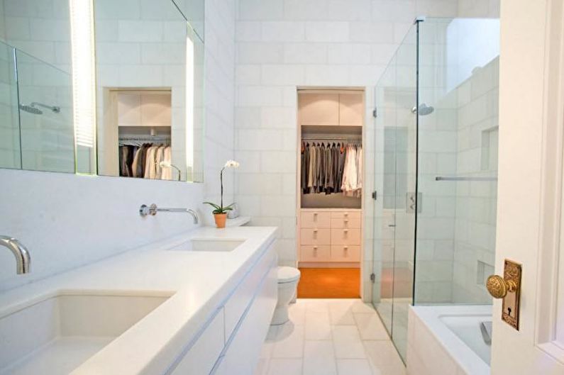 Interiérový dizajn bielej kúpeľne - foto