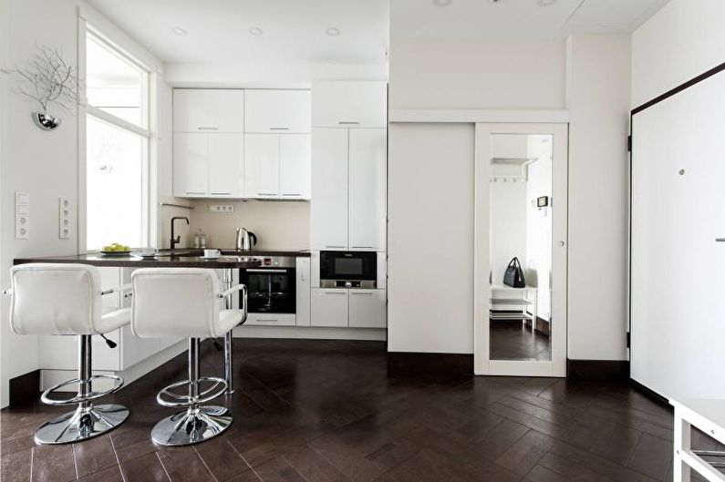Čiernobiely dizajn kuchyne - povrchová úprava podlahy