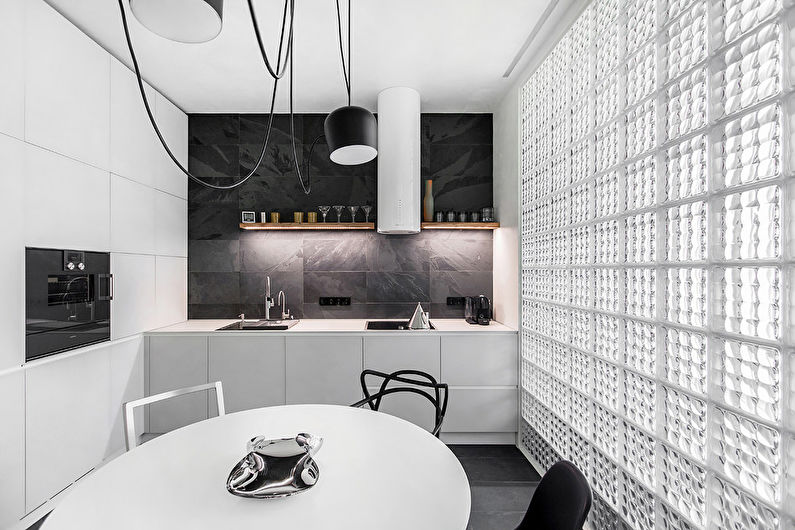 Projekt wnętrza kuchni w czerni i bieli - zdjęcie
