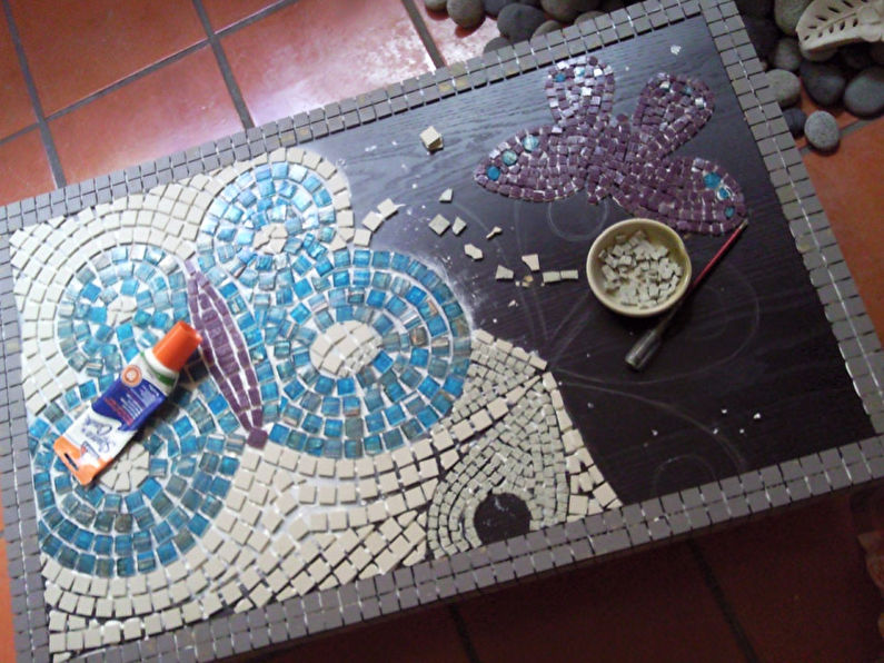 Mosaico - decoração de mesa antiga faça você mesmo