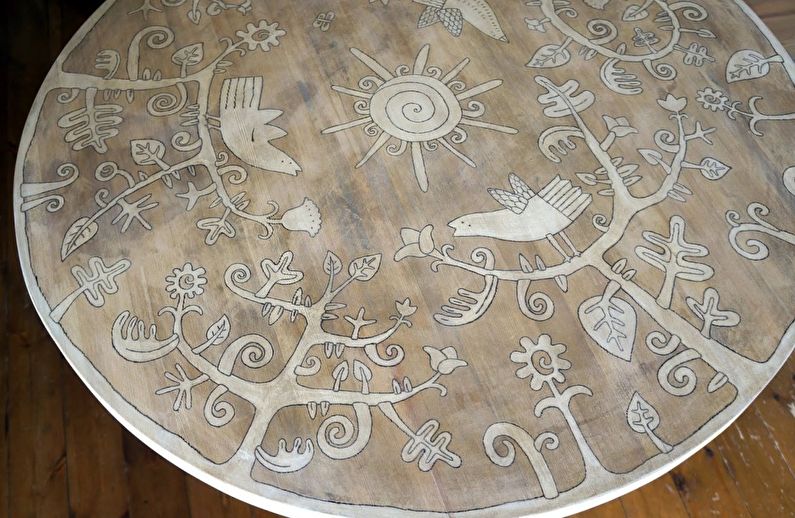 Pictură artistică - decor vechi de masă DIY