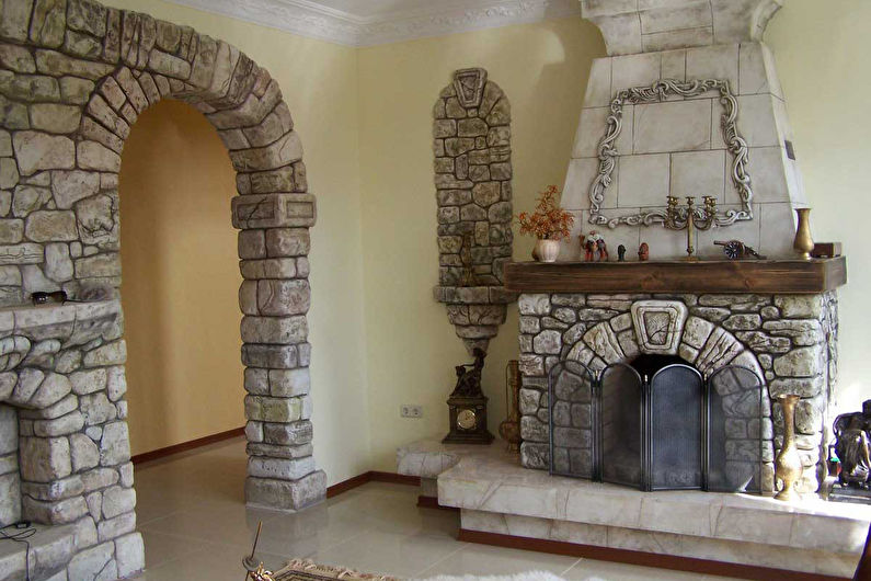 Kamień dekoracyjny we wnętrzu kuchni - zdjęcie