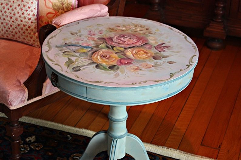 Decoupage stola - decoupage nábytku pre domácich majstrov
