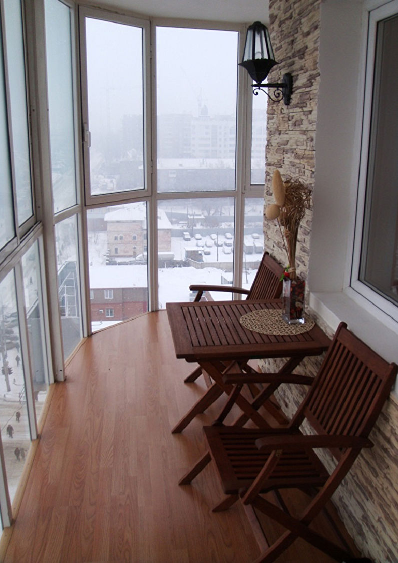 Kombinácia balkóna a kuchyne - návrh interiéru