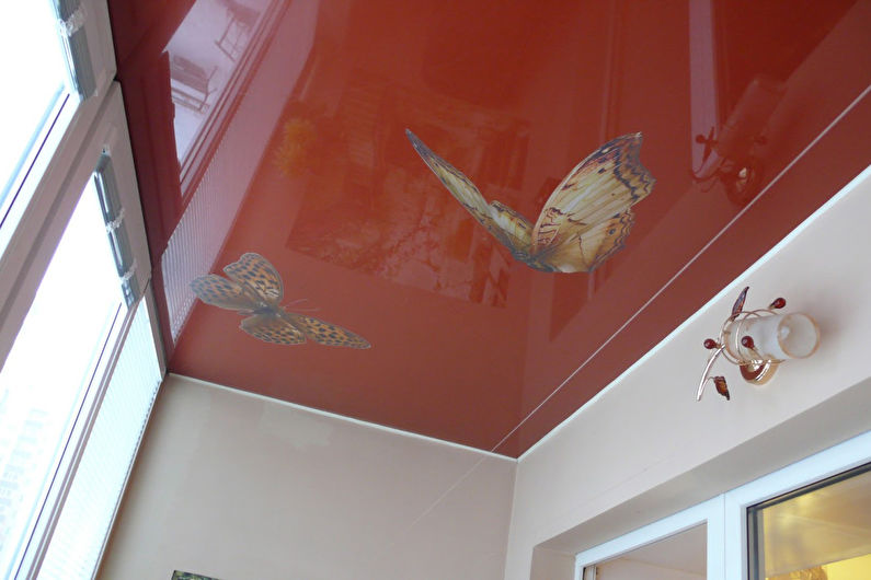 Oblikovanje balkona / lože - stropna obdelava