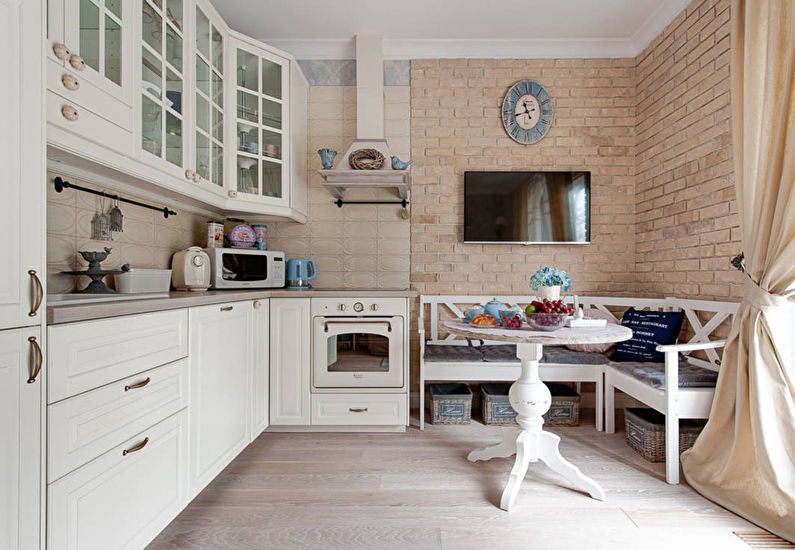 Design av et lite kjøkken i Provence -stil