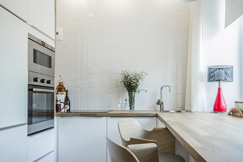 Zasnova kuhinje 10 m2 - Stenska dekoracija