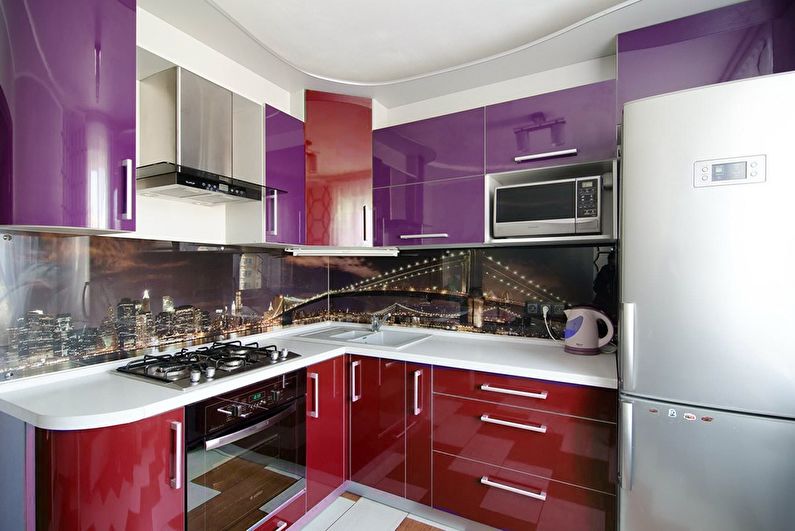 Bucătărie 10 mp într-un stil modern - Design interior