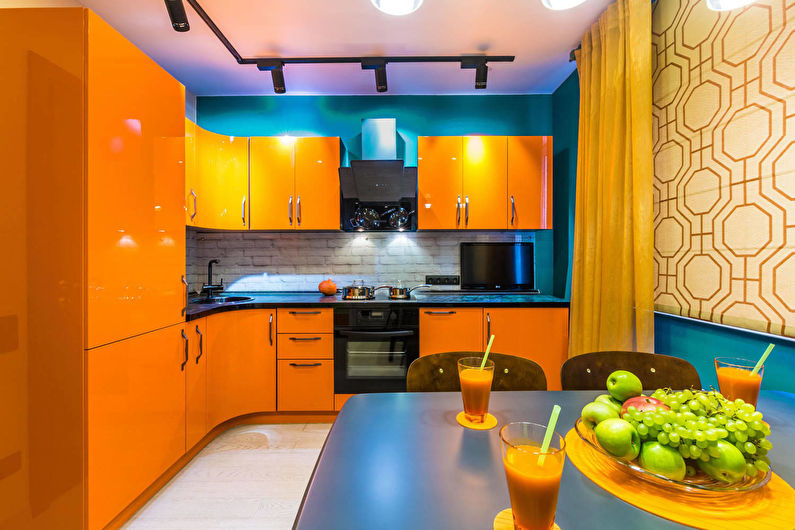Oransje kjøkken 12 kvm. - Interiørdesign