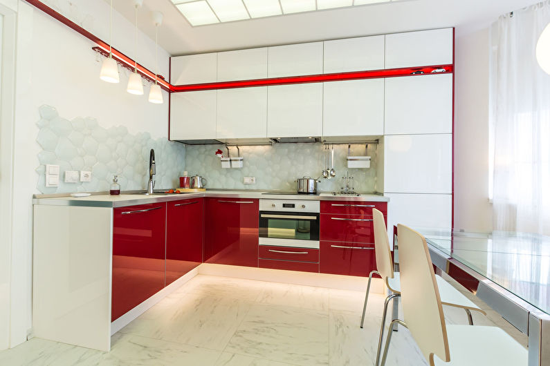 Interiér kuchyne 12 m² - Foto
