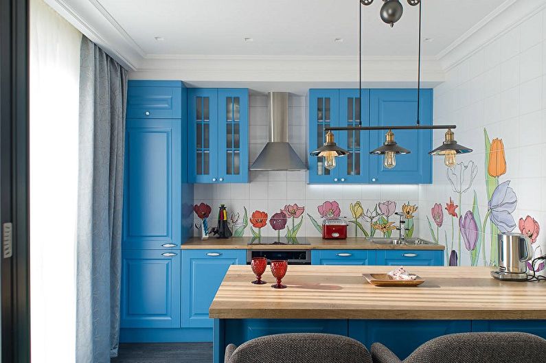 Modrá kuchyňa 13 m2 - Interiérový dizajn