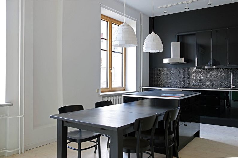 Čierna kuchyňa 13 m² - Interiérový dizajn
