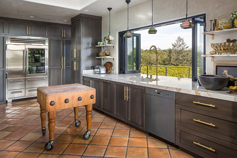 Bucătărie gri 20 mp - Design interior