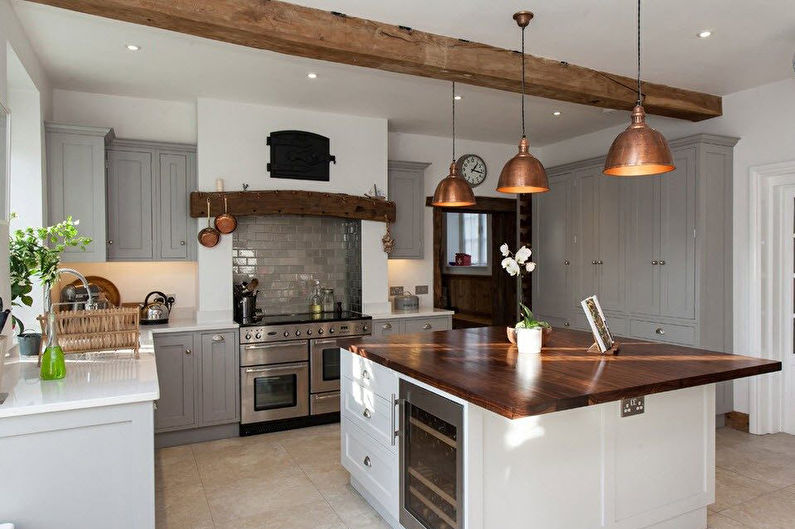 Kuchyňa 8 m2 - stropný dizajn