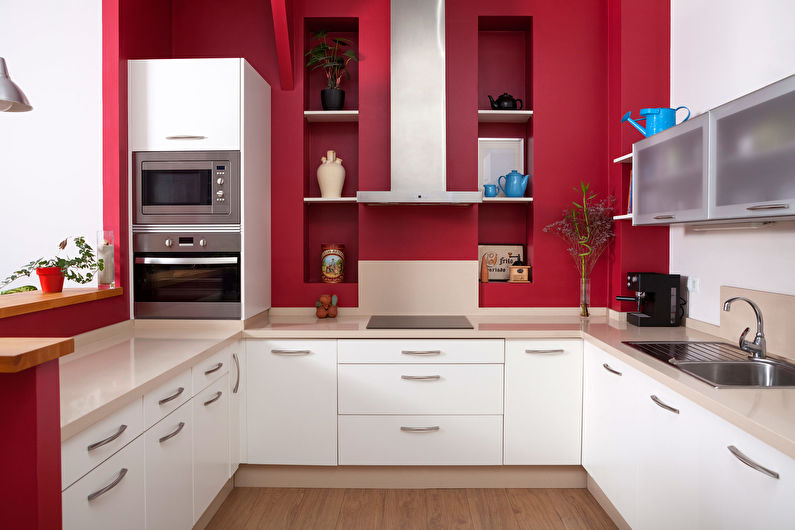 Červená a biela - dizajn kuchyne 9 m²