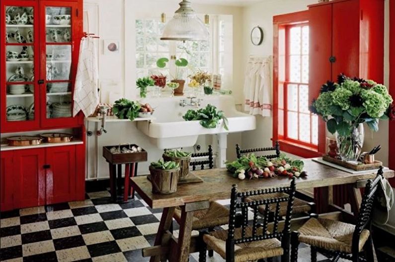 Rødt kjøkken -spisestue - interiørdesign