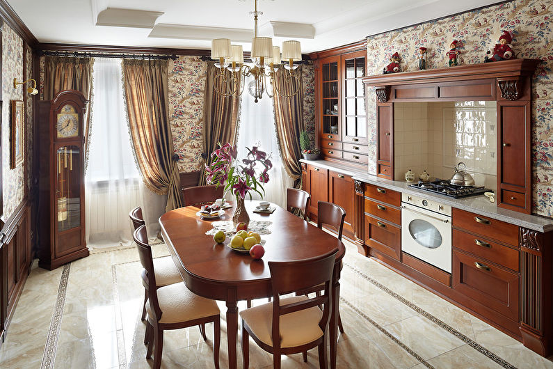 Bucătărie clasică maro - design interior