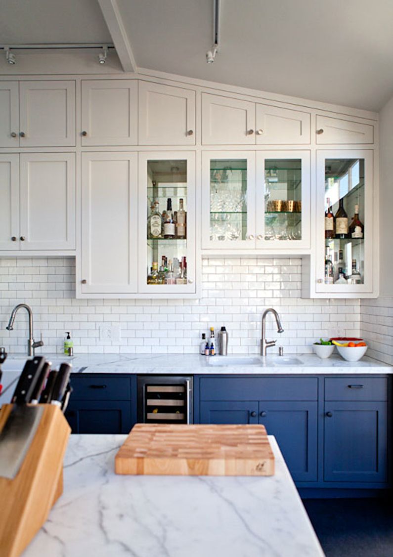 Cocina azul escandinava - diseño de interiores