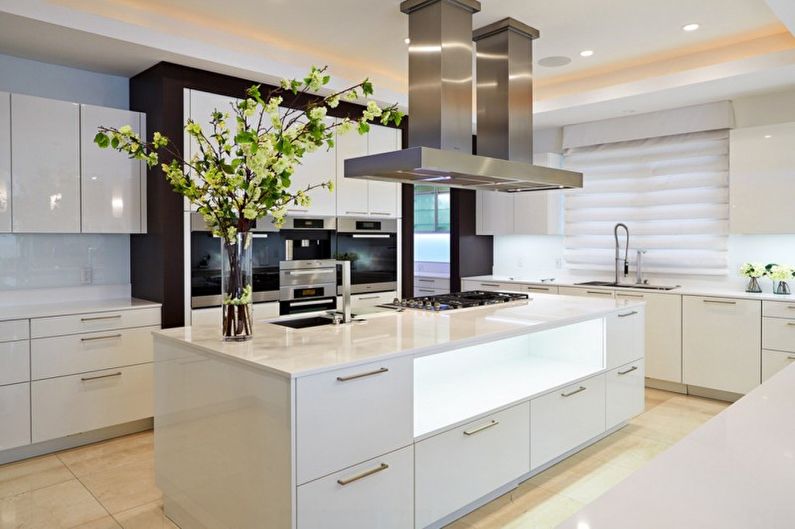 Cocina beige de alta tecnología - Diseño de interiores