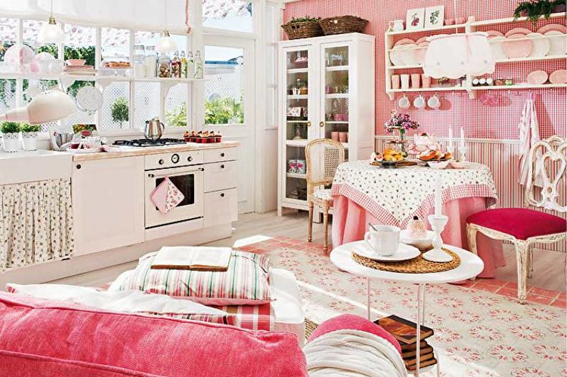 Cocina rosa de estilo provenzal - Diseño de interiores