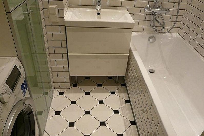 Oblikovanje majhne kopalnice - talna obloga