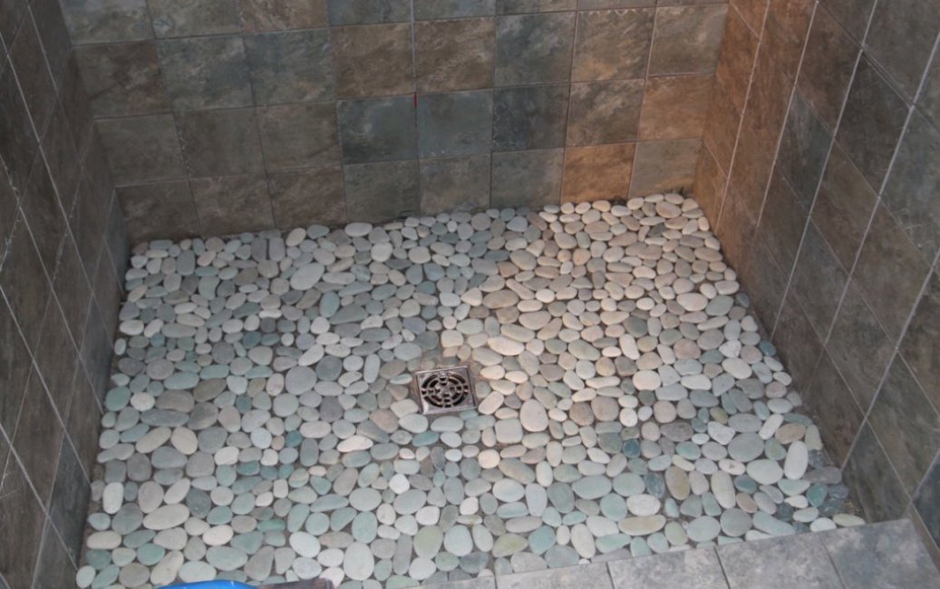Base de duche em azulejo