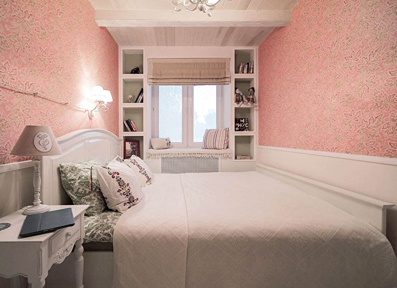 Ροζ υπνοδωμάτιο στο Χρουστσόφ - εσωτερική διακόσμηση