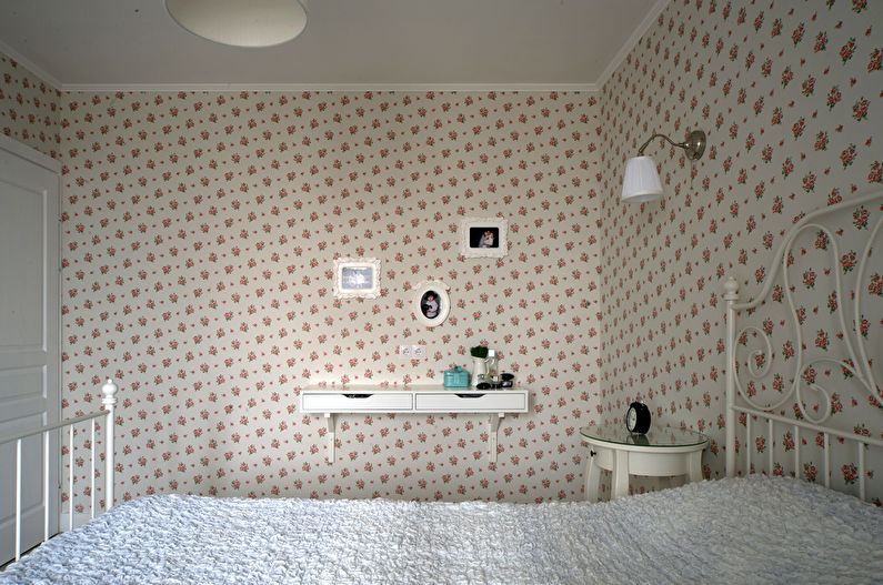 Projeto de um pequeno quarto em estilo provençal