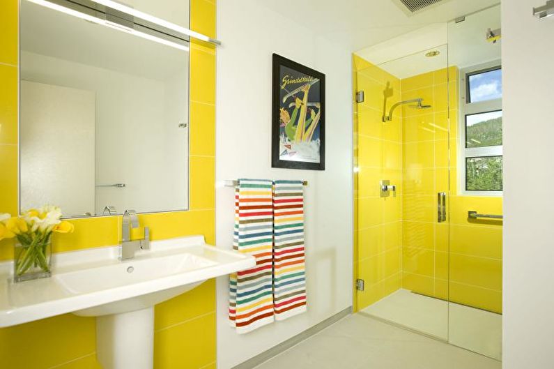 Baño amarillo - Diseño de interiores 2021