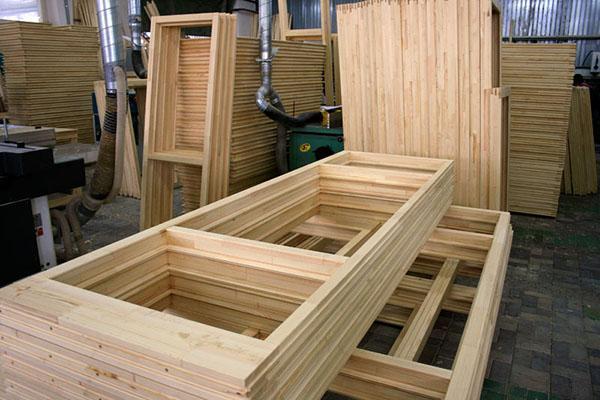 proces výroby dřevěných oken