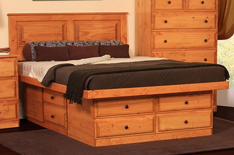 Zakonska postelja iz lesa