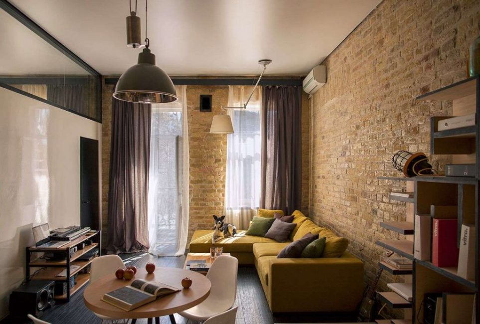 Stue i loftstil - preferanse for kreativt bohemia (240 + bilder). Spektakulær design med minimal etterbehandling (møbler, belysning, interiørartikler)