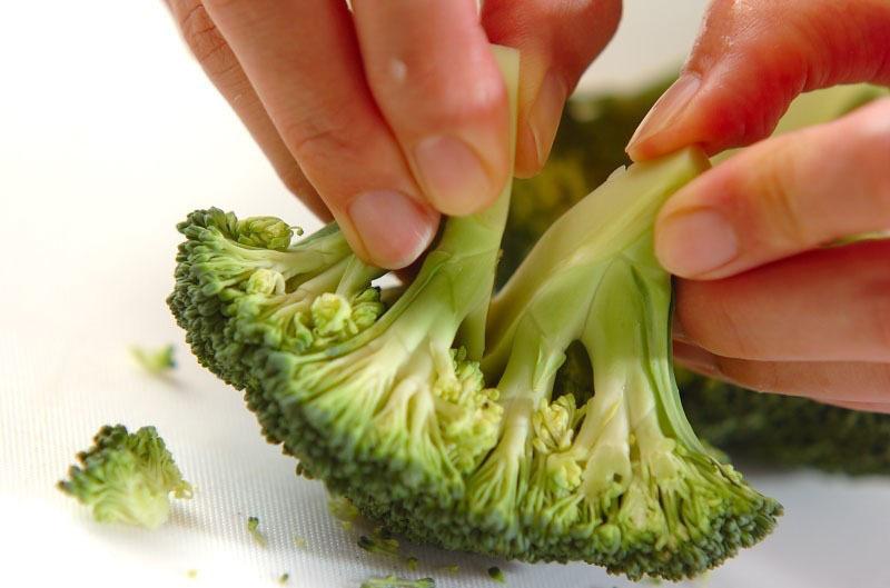 Brokkoli vorbereiten