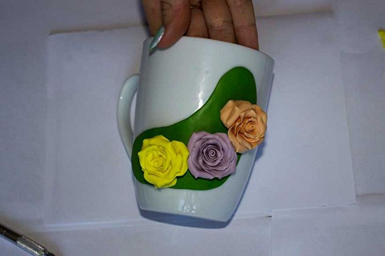 Manualidades de porcelana fría para principiantes: taza decorativa
