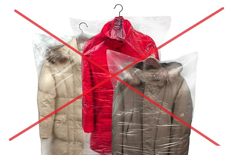 Reguli pentru depozitarea unei jachete după spălare
