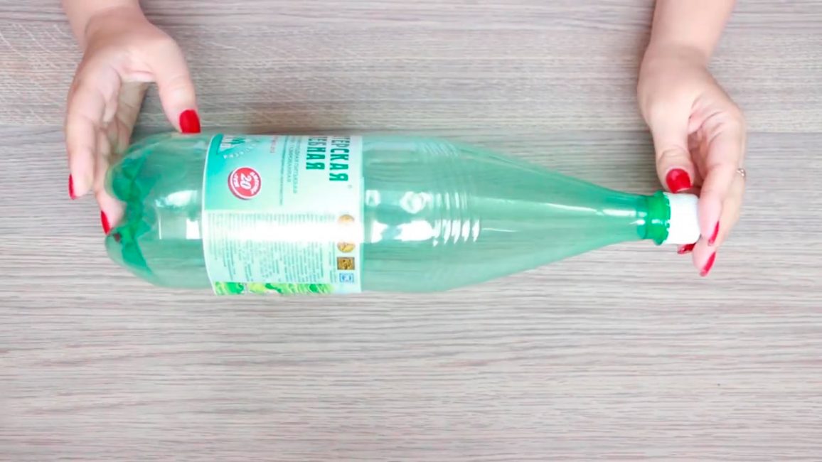 בקבוק פלסטיק מושלם לבסיס