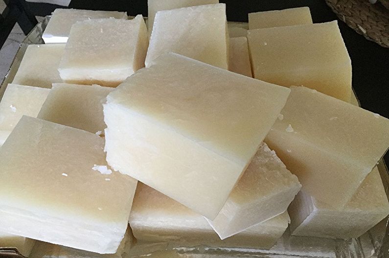 Πώς να μαγειρέψετε σαπούνι στο σπίτι - Τεχνολογία παρασκευής σαπουνιού από βάση σαπουνιού