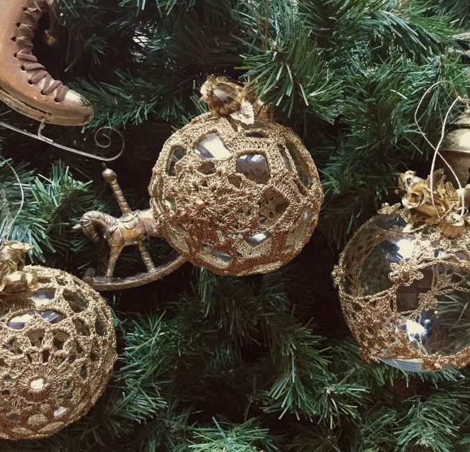 Zapletene eko božične kroglice