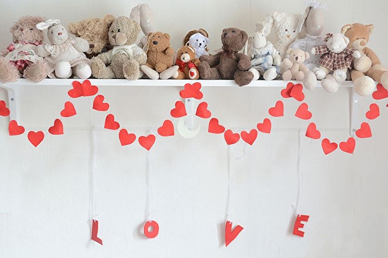 Cum să decorați un apartament pe 14 februarie - Ghirlande Valentine