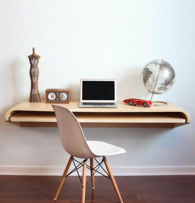 Pisarniško pohištvo v slogu minimalizma