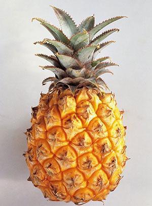 Ananas má vysokou koncentraci vitaminu C.