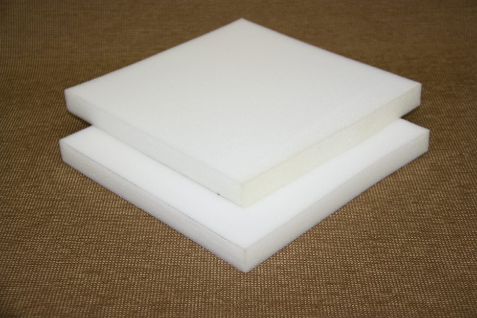 Polyuretanskum - materialet är utrustat med tillräcklig styvhet