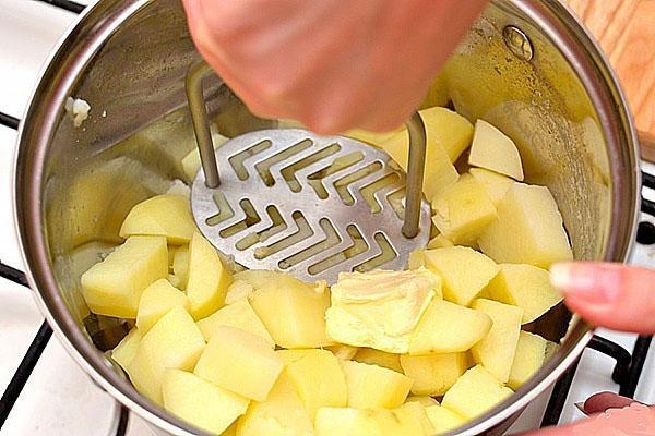 Kartoffelpüree machen