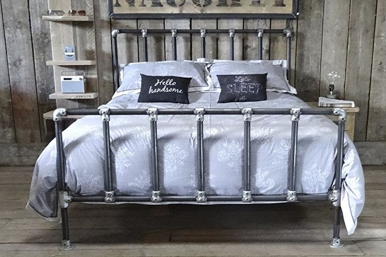 Łóżka z kutego żelaza - zdjęcie